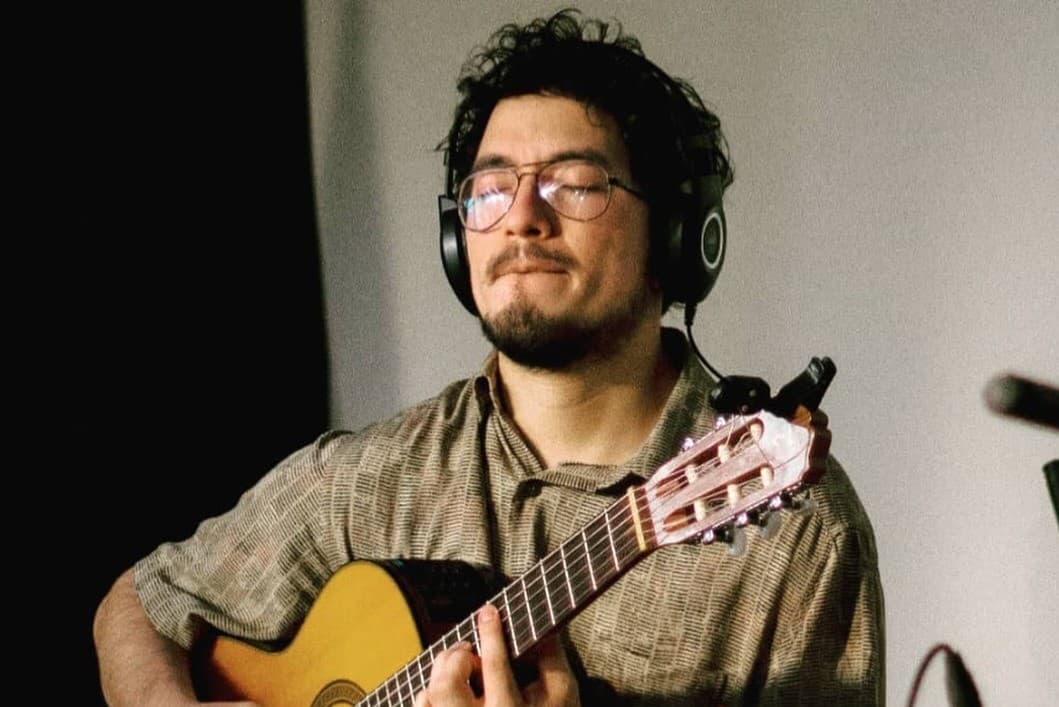 Musical Instruments of the World: Fernando Salazar Boza