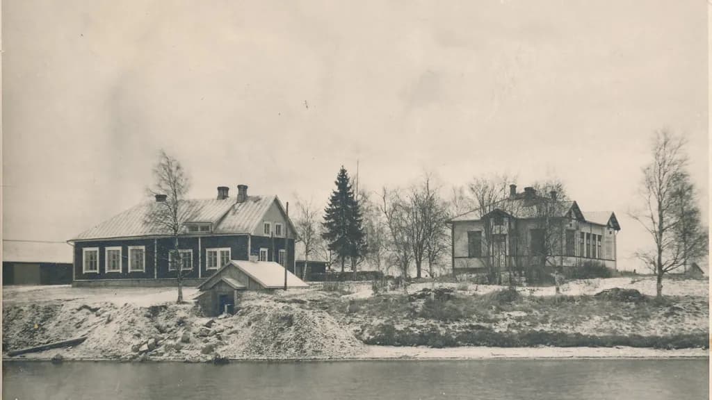 Vampulan Kotiseutu- ja Museoyhdistyksen näyttely Vampulan lähikirjastolla