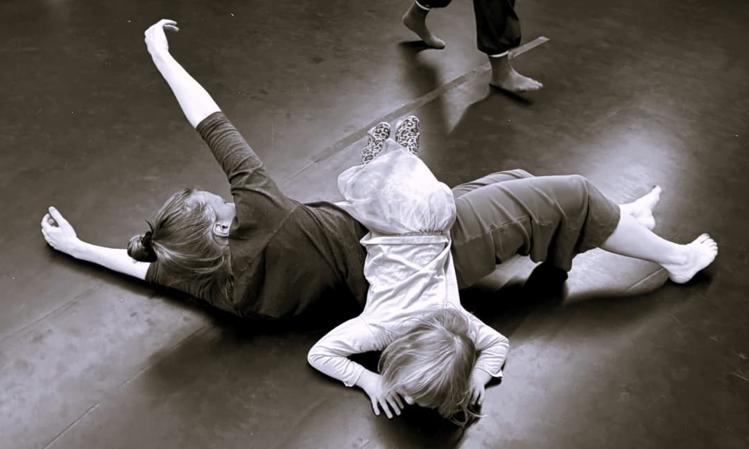 Dance and nature workshops – For children aged 5–8 and their close adults
